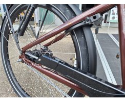 28" Pedelec SFM-Bikes DELUXE PLUS mit BFANG Mittelmotor 70Nm 418Wh (Bafang), bordeaux glänzend, RH45, FREILAUF